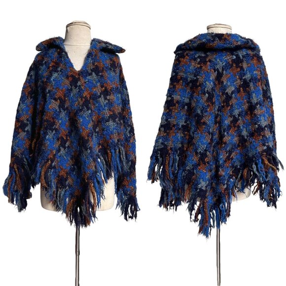 70s Vintage Wool Sweater Cape Arolan Kutomo Finland Boho Hippie Fringe Plaid. - Picture 1 of 13